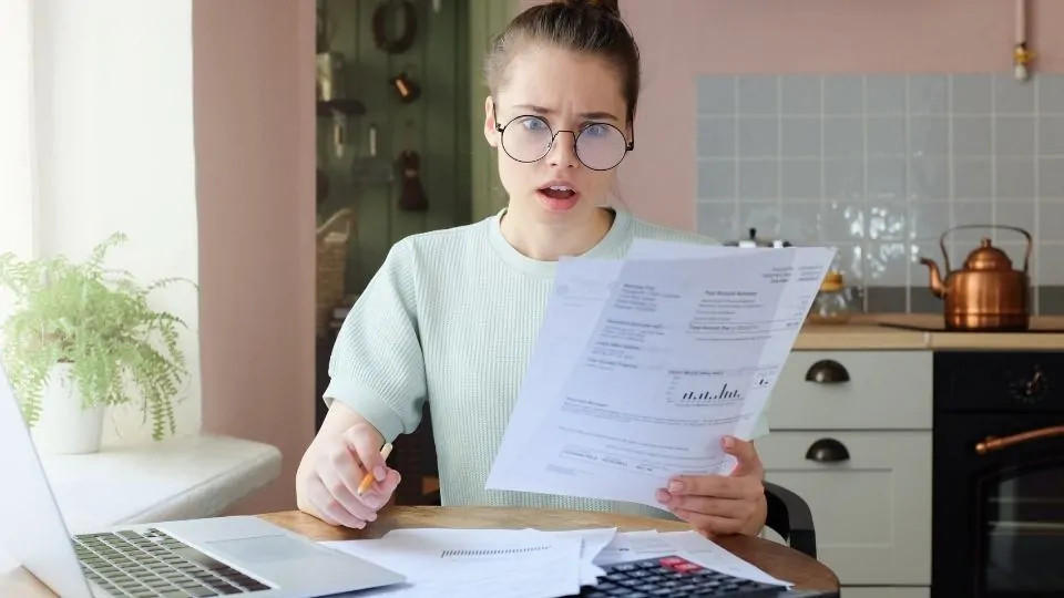 Scopri di più sull'articolo Come leggere e capire la bolletta della luce?